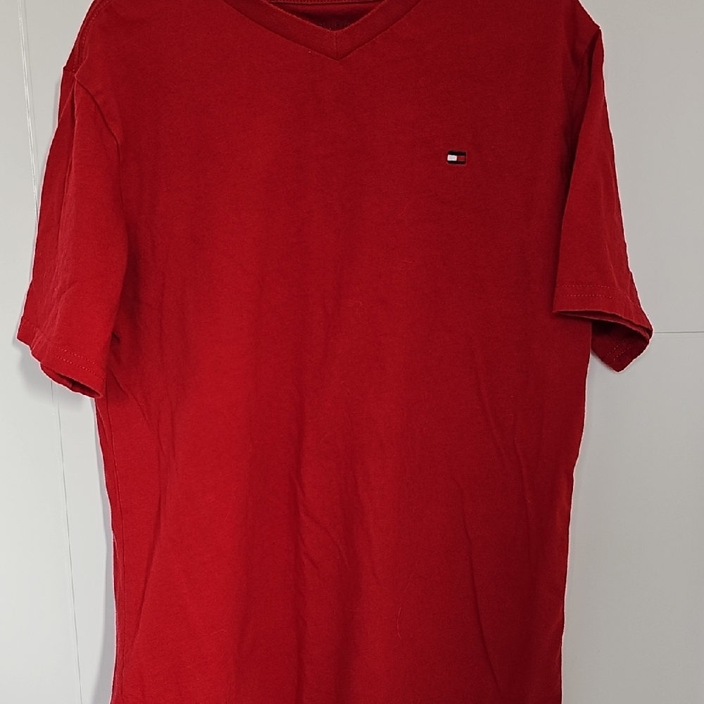 Tommy Hilfiger Classic Red Tee Shirt Boys Sz M 12/14